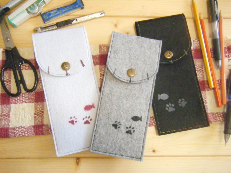 猫肉球笔袋 - 铅笔盒/笔袋 - 羊毛 多色