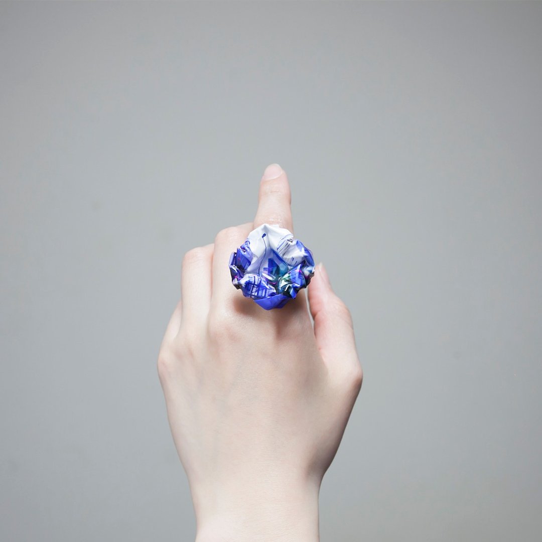 blossom ring(blue white) - 戒指 - 纸 蓝色