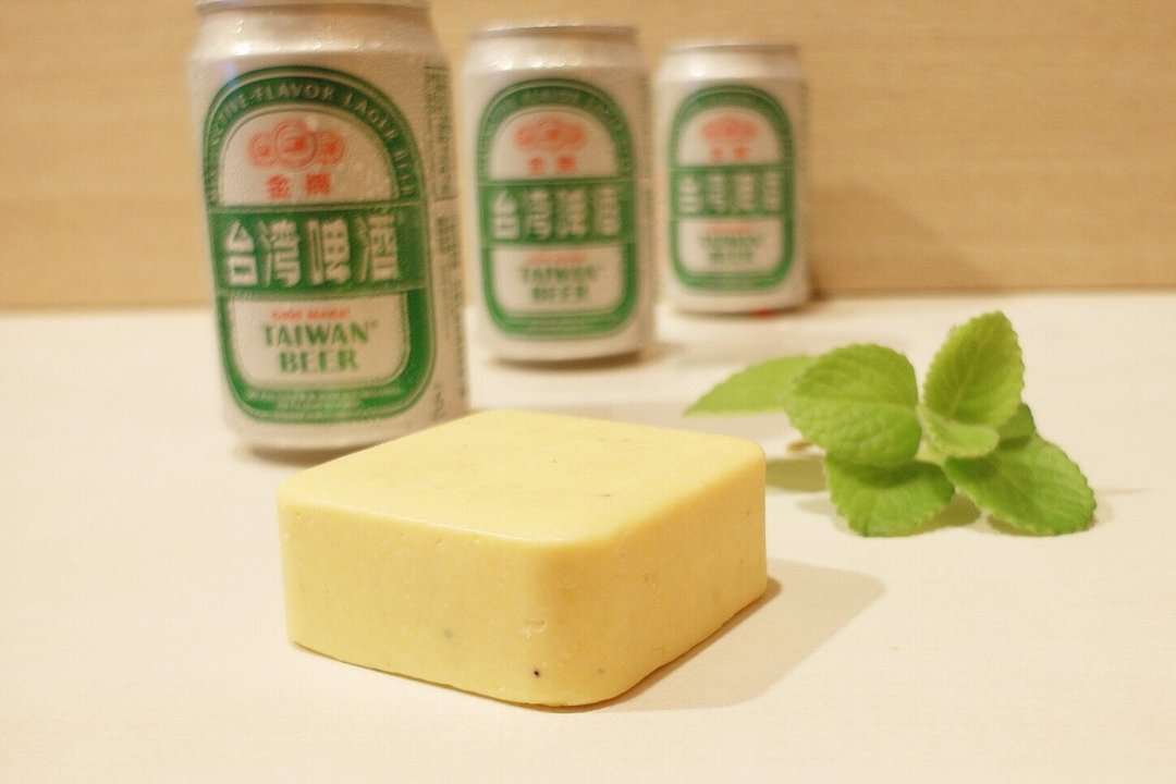 金牌啤酒超顺洗发皂 清爽 柔顺 好洗 不黏 可洗发洗颜沐浴 - 肥皂/手工皂 - 植物．花 