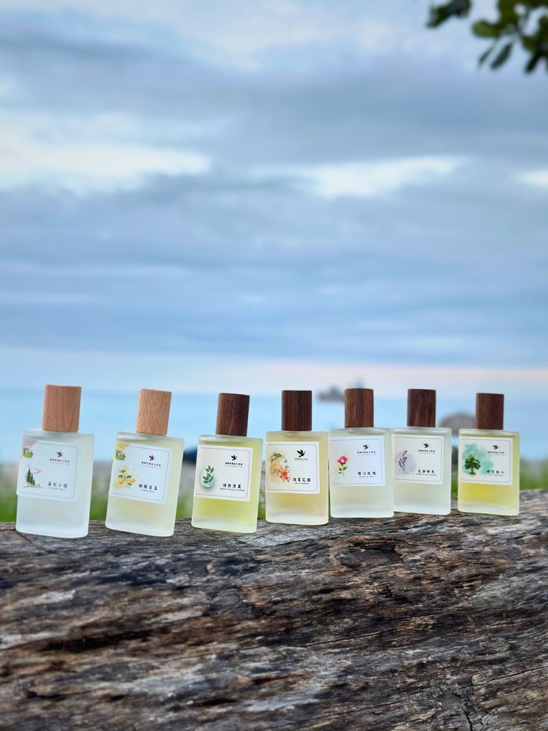 海屿杉・天然精油香氛喷雾50ml - 香薰/精油/线香 - 玻璃 