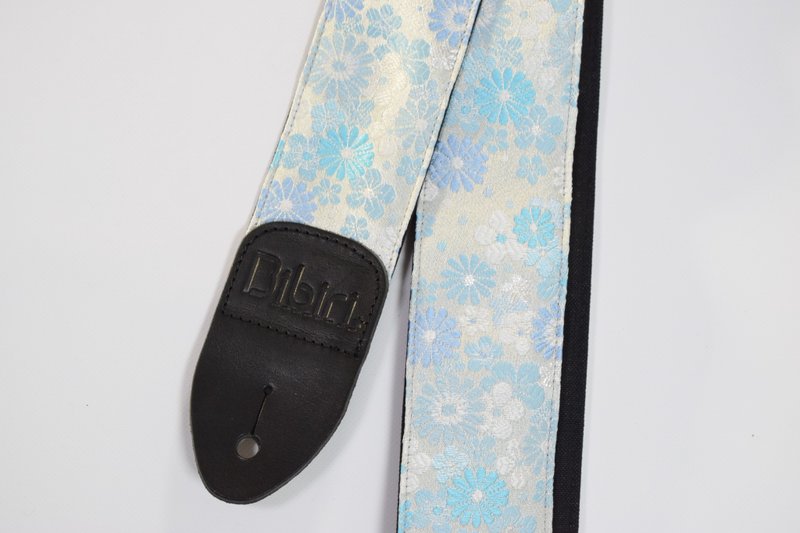 日本帆布吉他背带　菊花飞雪　白 × 水蓝色 - 其他 - 棉．麻 黑色