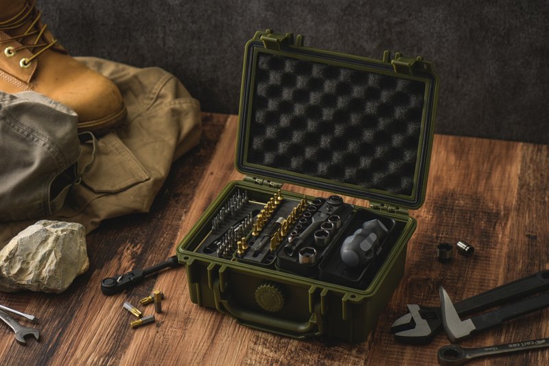 Arsenal 爱森诺全副武装 • 重装版 (起子,套筒及气密箱) - 零件/散装材料/工具 - 其他材质 多色