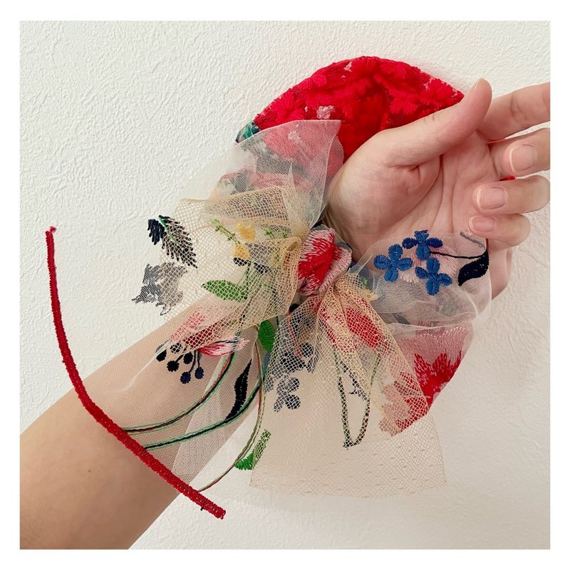 带有丝带的可持续 Shushu - 发饰 - 其他材质 红色