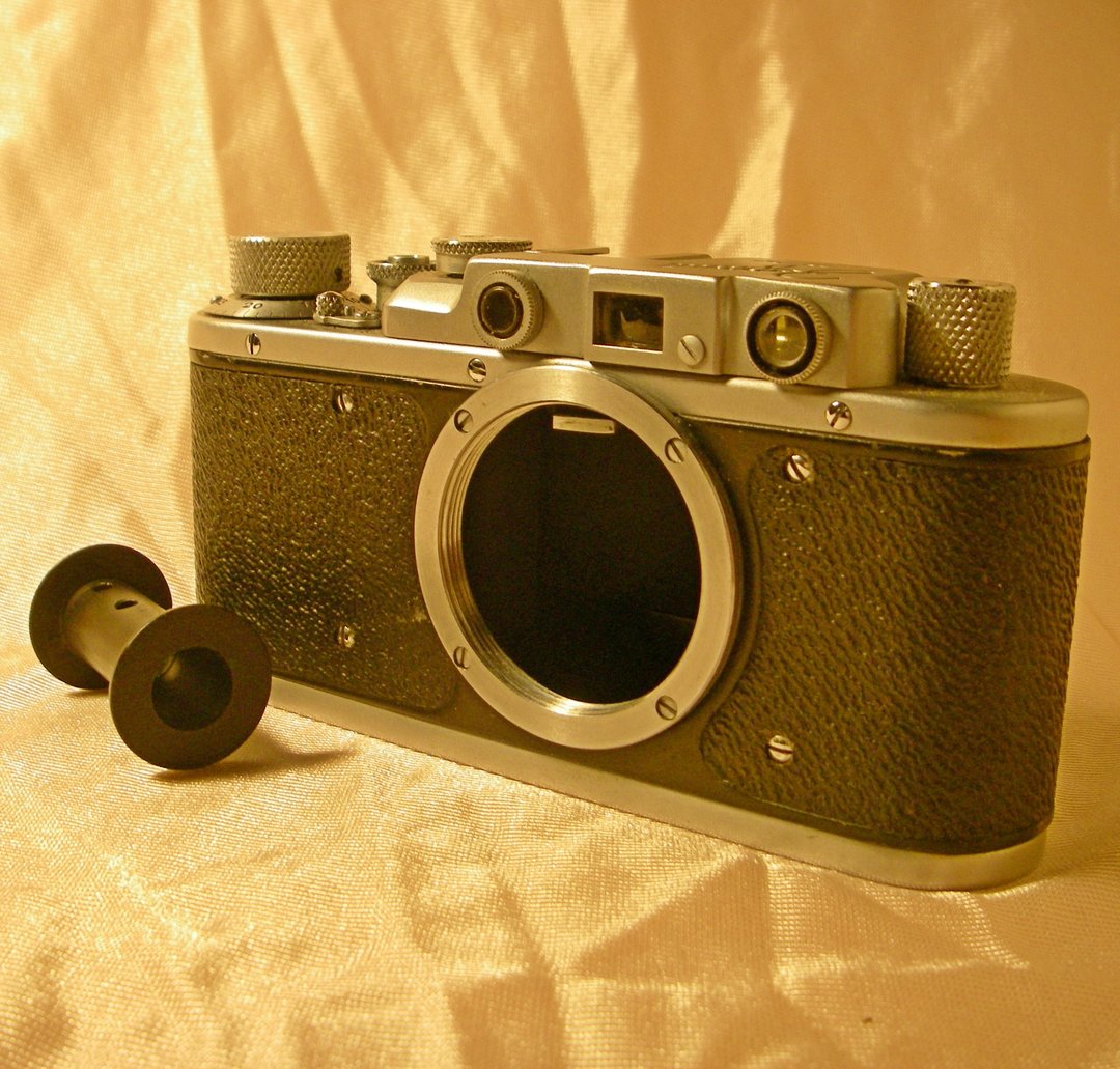 KMZ Zorki-1 测距仪 35 毫米胶片相机机身卷轴徕卡复制品 1950 年 - 相机 - 其他材质 黑色