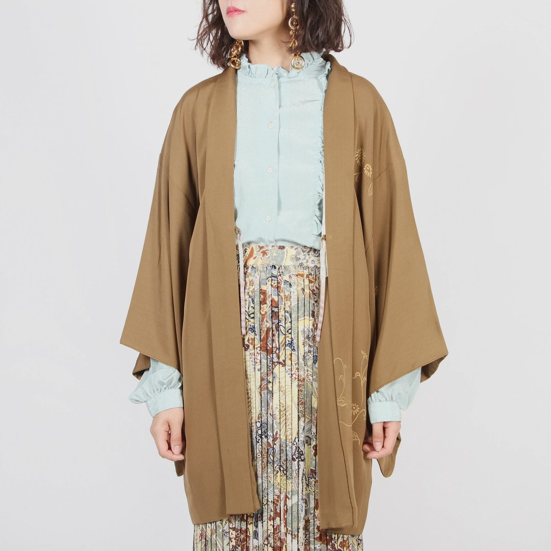 【蛋植物古着】抹茶雏菊手绘图纹古着和服羽织 - 女装休闲/机能外套 - 聚酯纤维 
