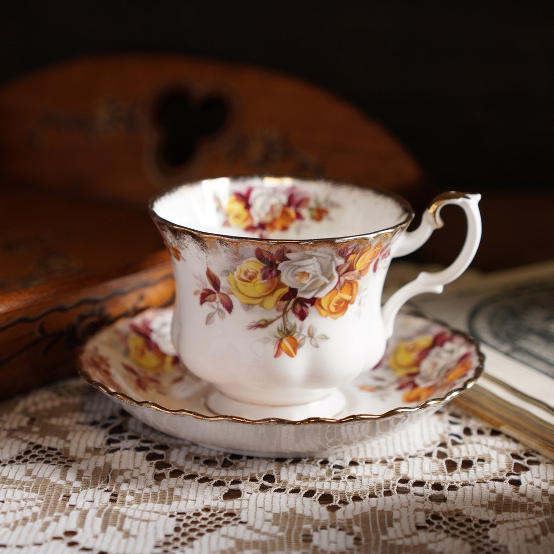 英国Royal Albert 'Lenora'系列22K金骨瓷茶杯/咖啡杯组 - 咖啡杯/马克杯 - 瓷 多色