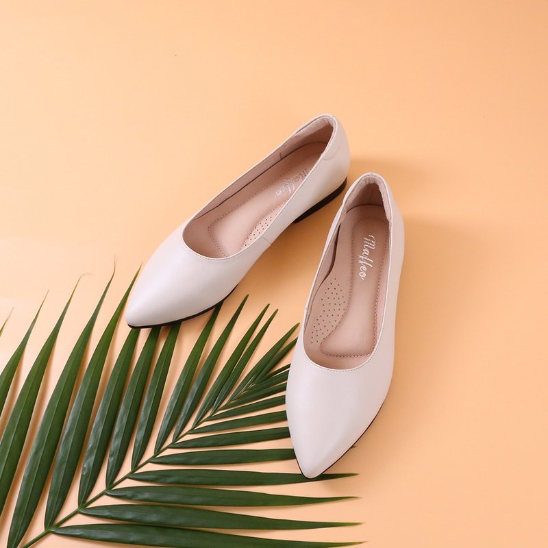 真皮尖头低根鞋可定制服务  四色发售 米色 - 芭蕾鞋/娃娃鞋 - 真皮 