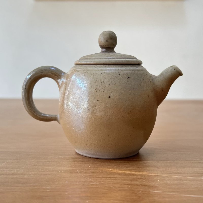 粉嫩金 柴烧陶茶壶 - 茶具/茶杯 - 陶 金色