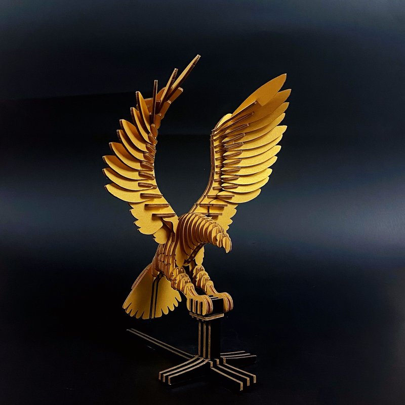 金色猎鹰  3D摆饰 业绩高升防小人DIY手作 - 木工/竹艺/纸艺 - 纸 金色