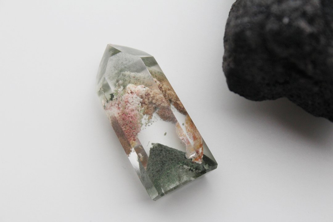 石栽 SHIZAI-共生异象绿幽水晶柱-无底座 - 摆饰 - 水晶 多色