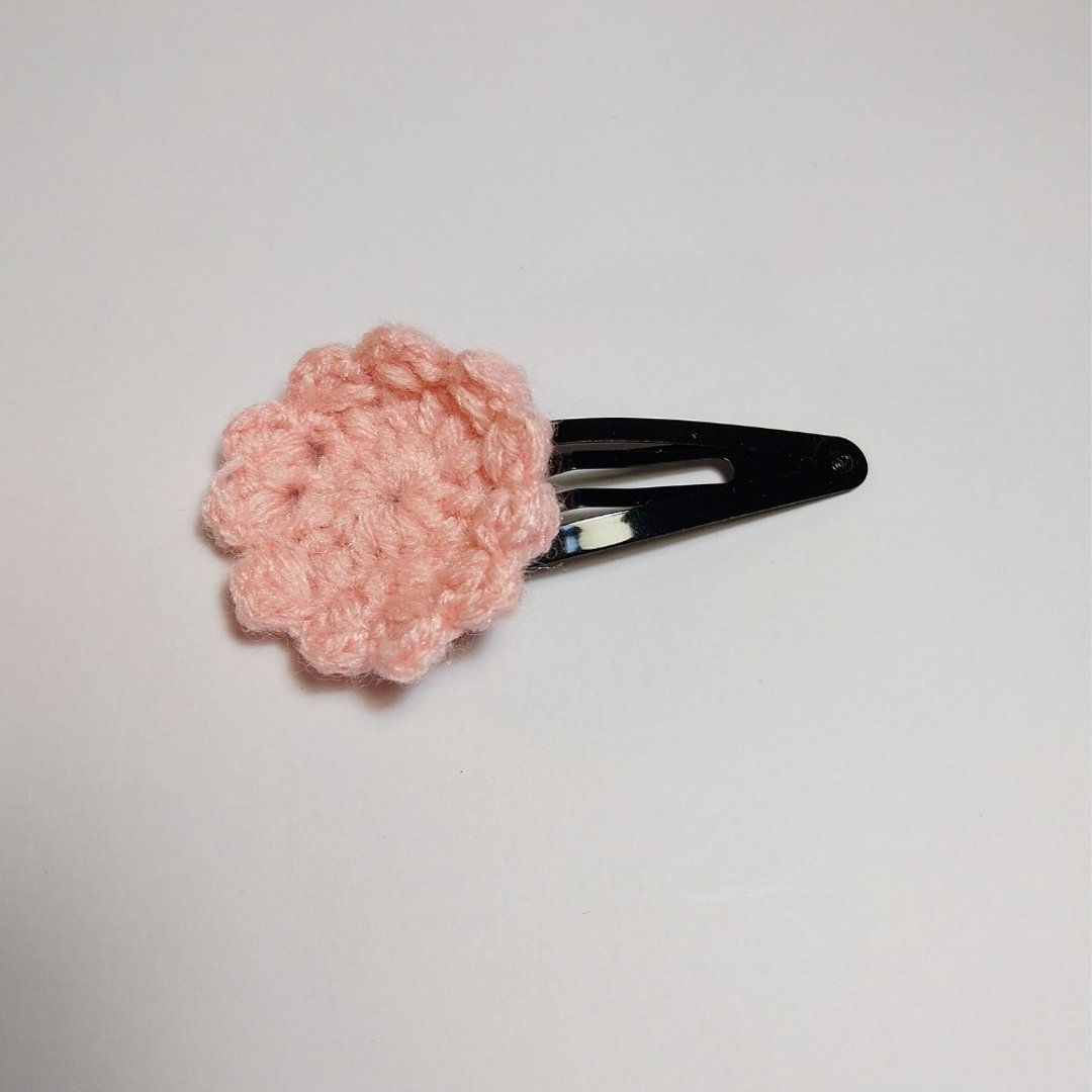 Pink Flower Head Decoration Handmade Clip - 发饰 - 其他人造纤维 粉红色