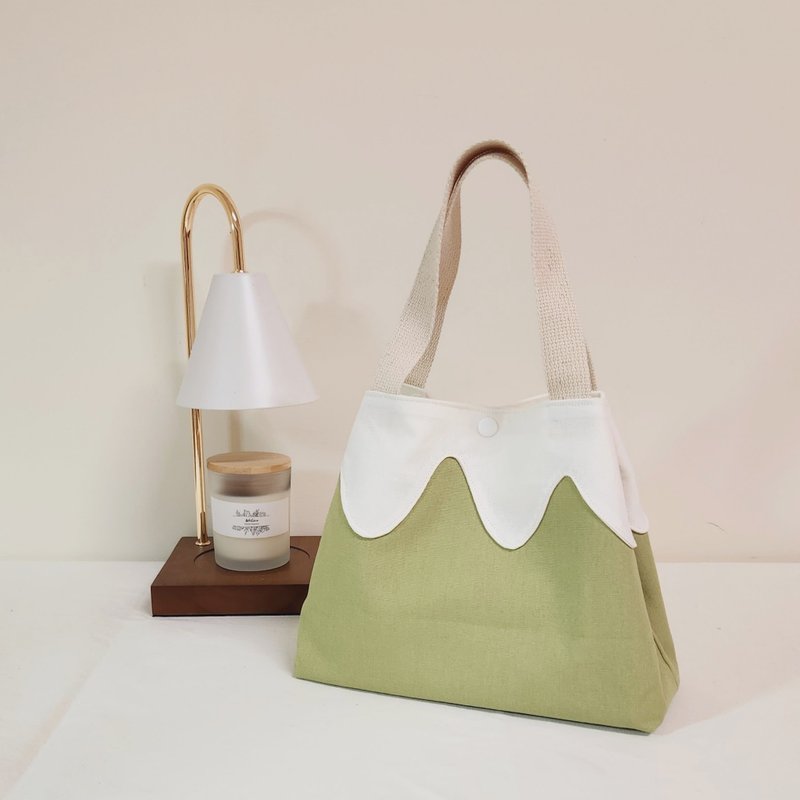 青苹果绿富士山手提斜背两用包-无附赠背带 - 手提包/手提袋 - 棉．麻 