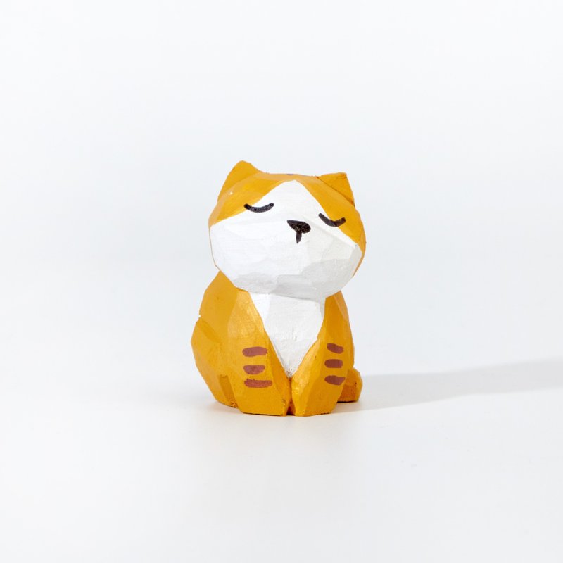 Melo 乖乖坐着的眯眼小猫木雕 - 摆饰 - 木头 橘色