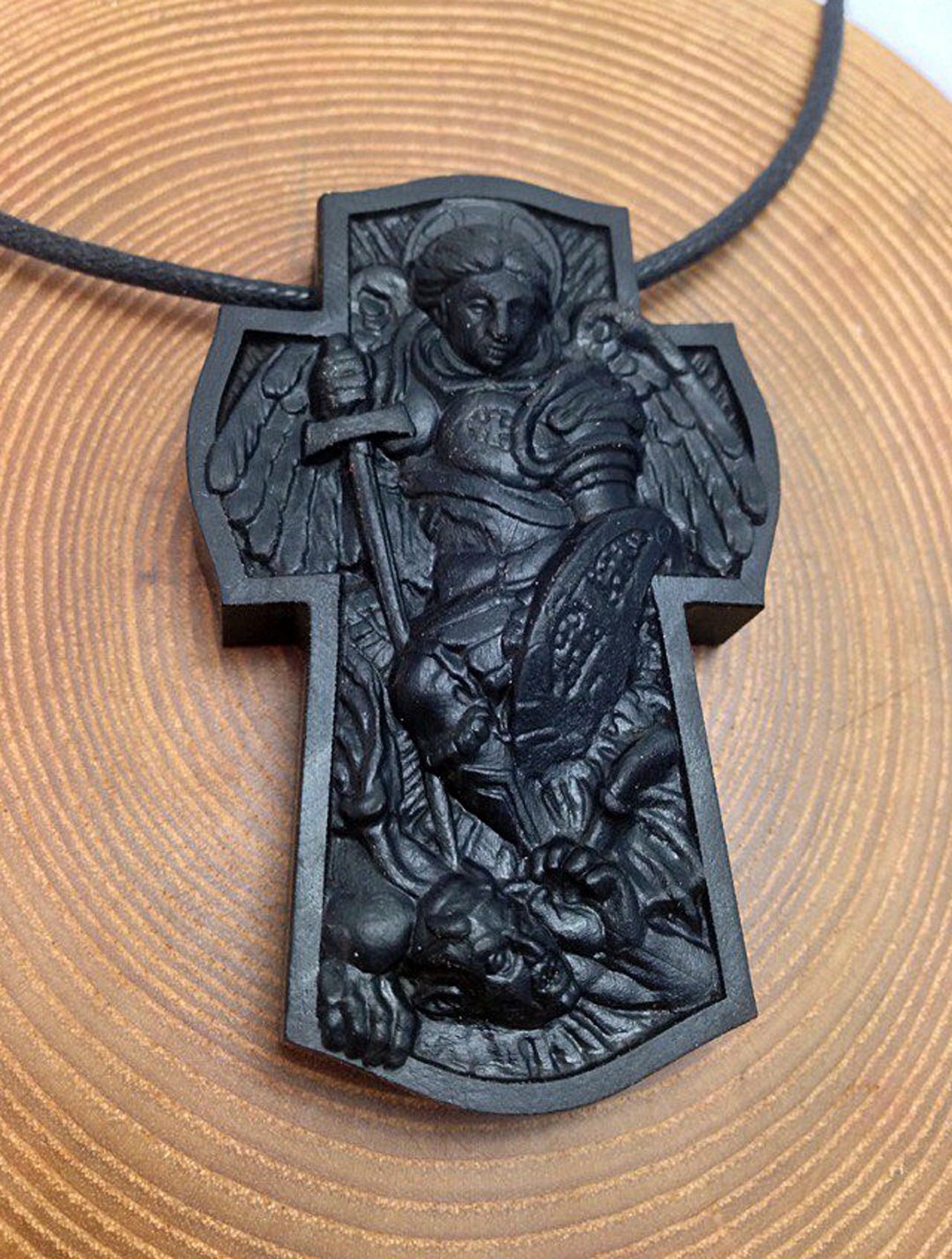 Ebony Christian cross with Archangel Michael, ebony cross, crufix - 吊饰 - 木头 黑色