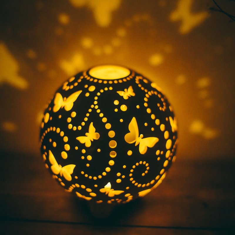 Butterfly Candle Holder, Ceramic Tealight Holder - 蜡烛/烛台 - 陶 