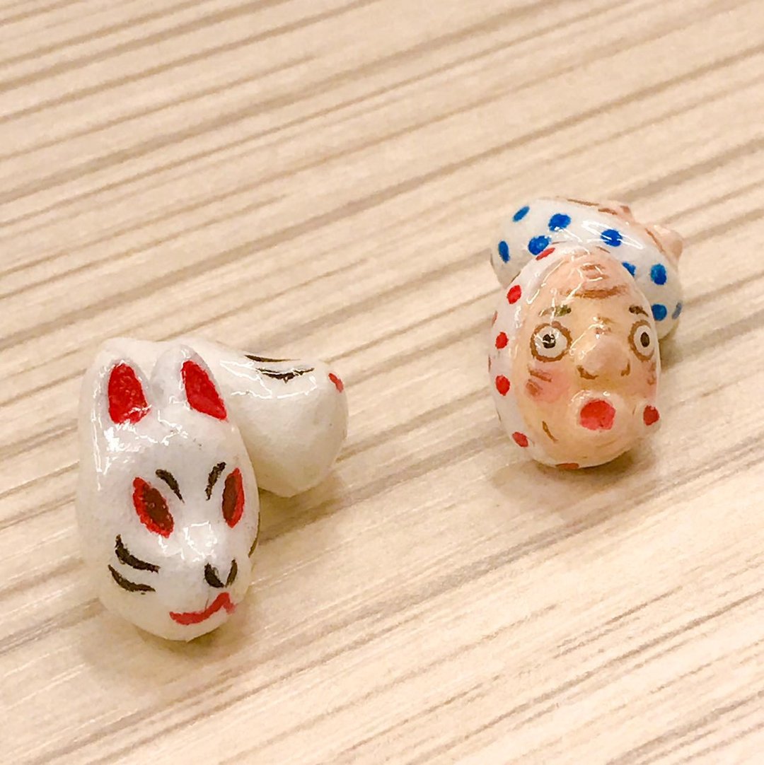 日本火男面具、狐狸面具耳环 一对 - 纯银针 耳夹 - 耳环/耳夹 - 粘土 红色
