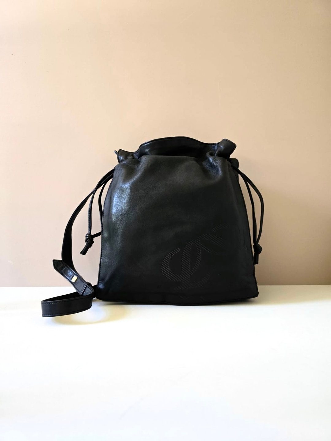 绝版古董包 Loewe 黑色中古抽绳包 单肩包 皮革包 斜背复古二手包 - 侧背包/斜挎包 - 真皮 黑色