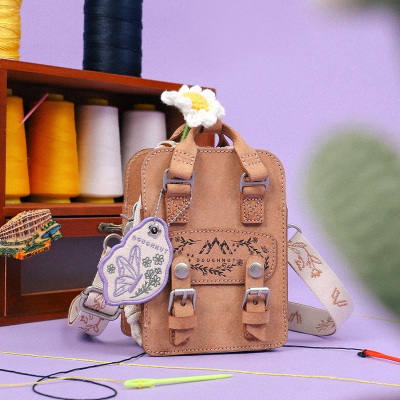 【DOUGHNUT】6.5寸  斜背小包 马卡龙 轻便随身 小废包-米黄 DSF - 侧背包/斜挎包 - 其他人造纤维 白色