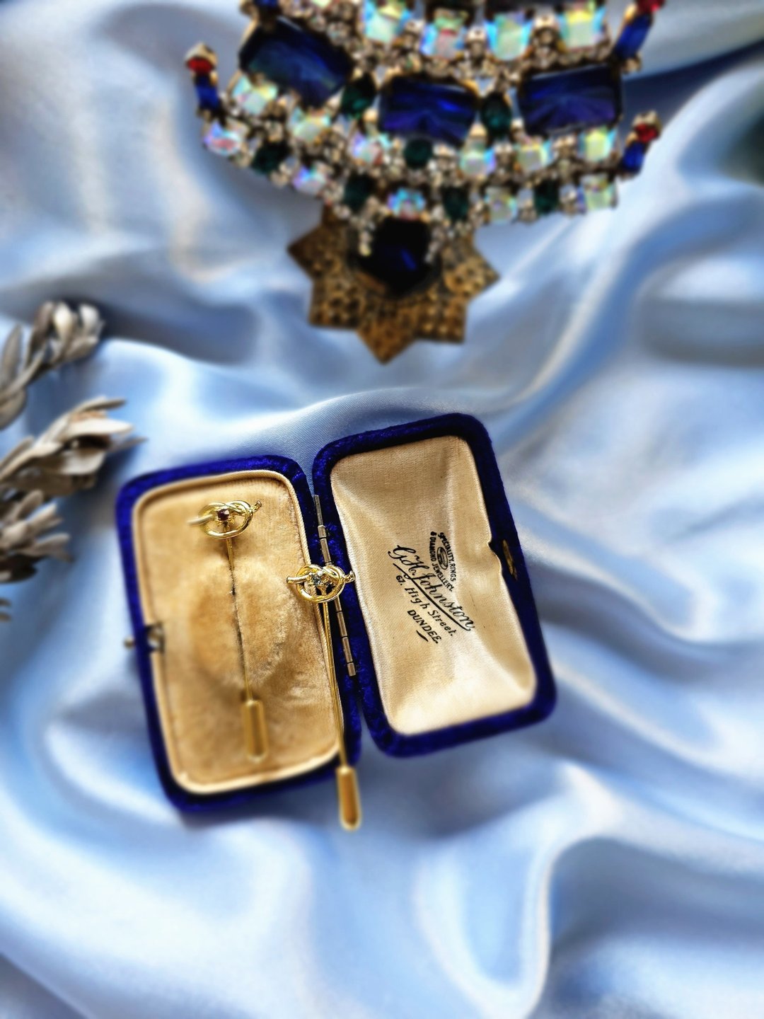 金色镂空同心结红蓝莱茵帽针/hatpin珠宝首饰/美国西洋古董饰品 - 其他 - 其他金属 