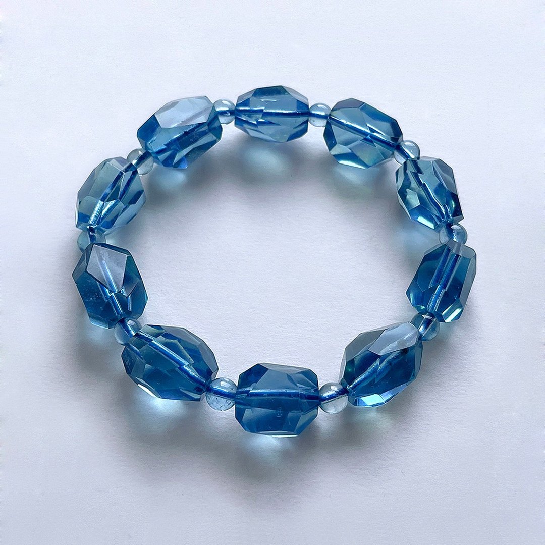 天然矿石 顶级收藏品 魔鬼海蓝宝 12.2 mm 手链 - 手链/手环 - 宝石 蓝色