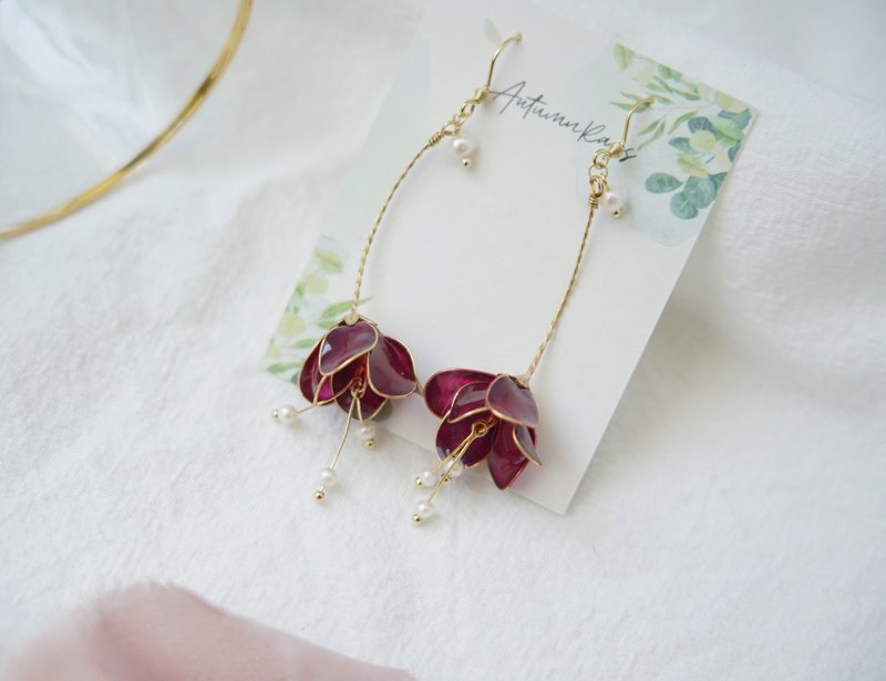 花苞裙摆 • 红酒 - 手工树脂耳环 - 耳环/耳夹 - 树脂 