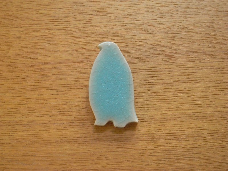 Penguin brooch - 胸针 - 陶 蓝色