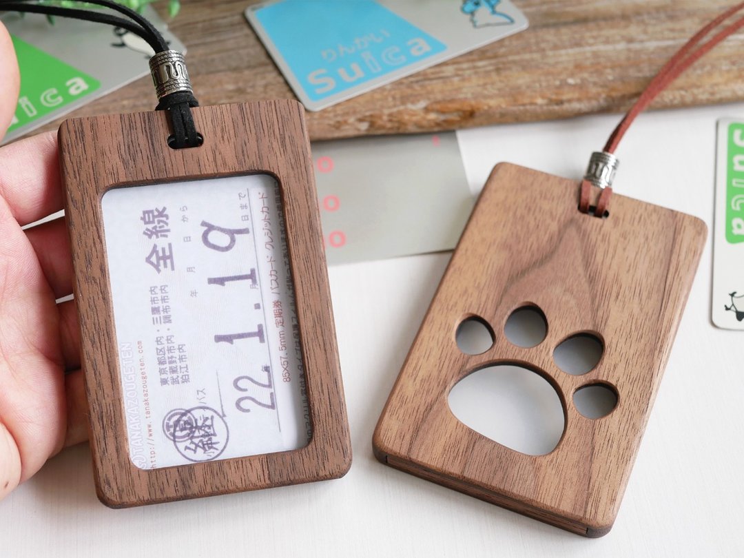 Wooden card case Cute dog paws Large size - 证件套/卡套 - 木头 卡其色