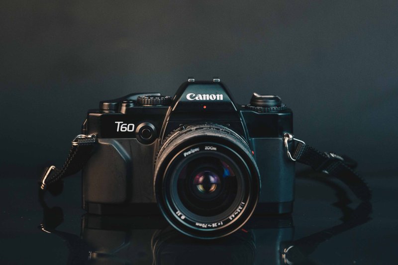 Canon T60+28-70mm f3.5-4.5 #135底片相机 - 相机 - 其他金属 黑色