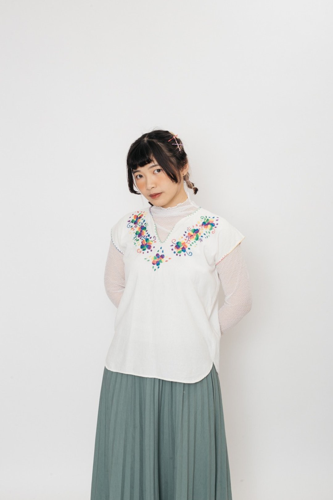 民族刺绣上衣.Embroidery Folk Blouse【初恋贩卖所】A1084 - 女装上衣 - 棉．麻 