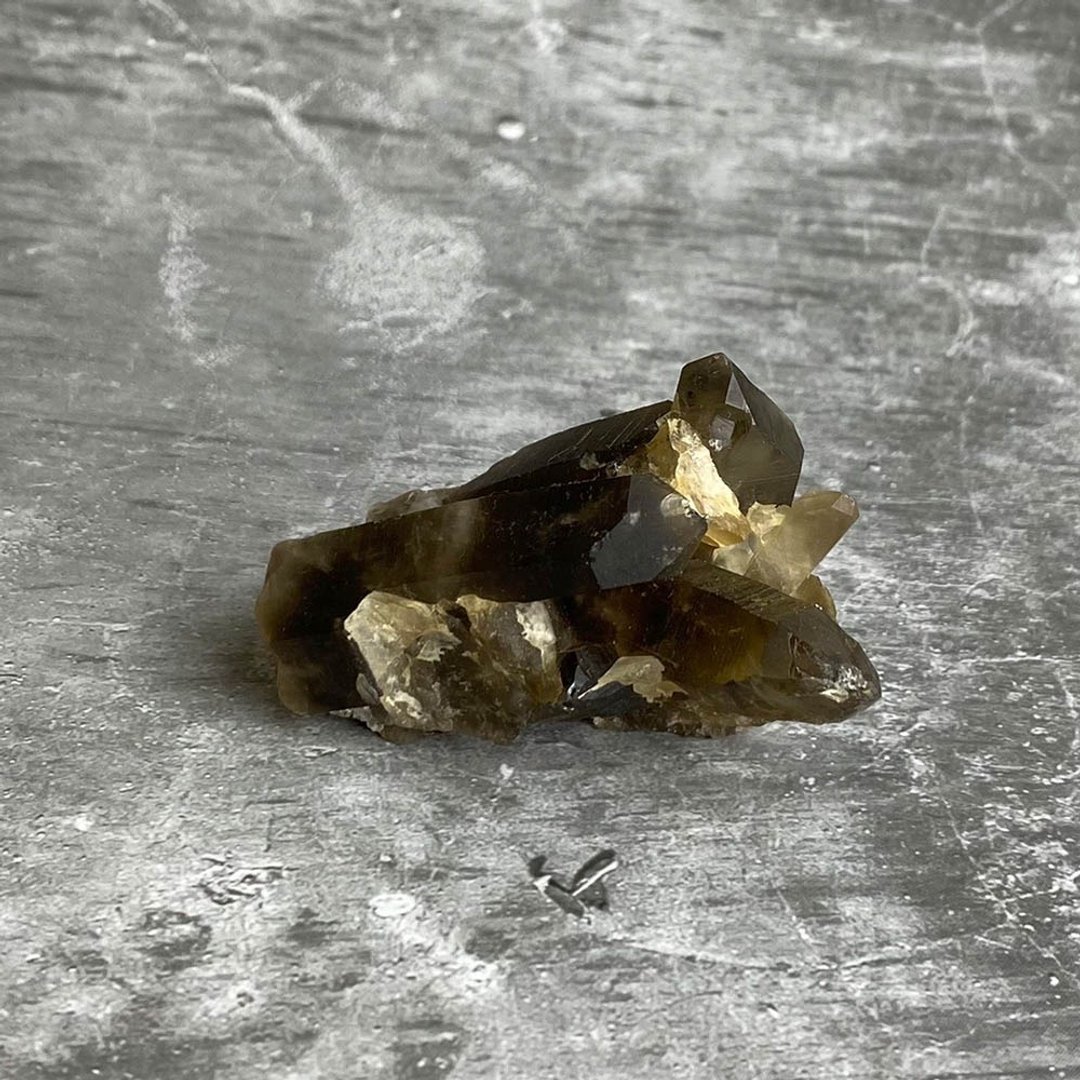 水晶簇- 黑水晶原矿 办公室疗愈微景观 设备摆饰 - 摆饰 - 宝石 黑色