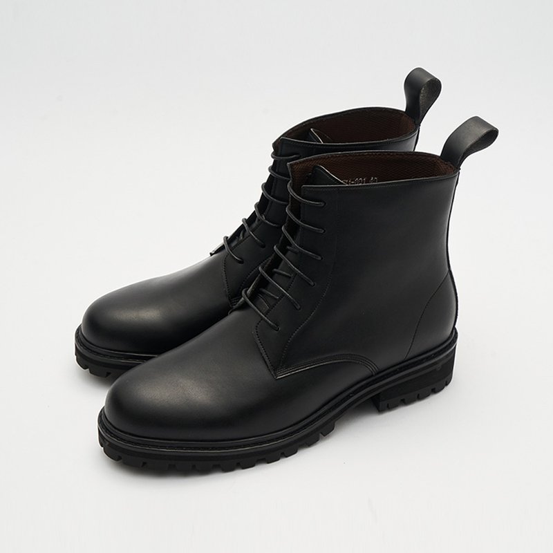 Gullar 六孔马丁女鞋-素食皮鞋(黑色) - 女款短靴 - 防水材质 