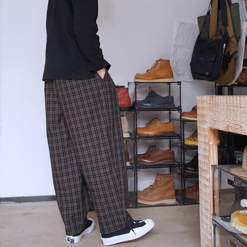 WidePants Plaid 宽鬆廓形日本面料双褶春夏宽松抽绳休闲格纹长裤 - 男士长裤 - 棉．麻 黑色