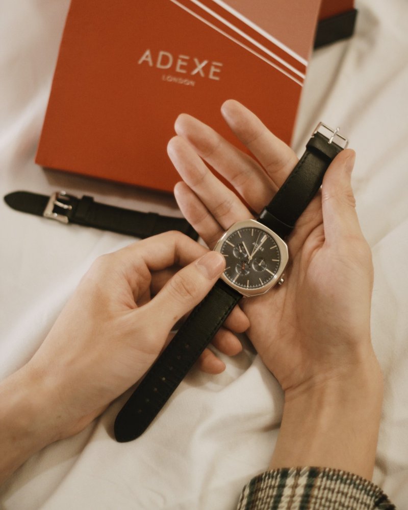 终于回货了 Sloane square八角形手表 绅士 皇家蓝多功能表盘 - 男表/中性表 - 真皮 蓝色