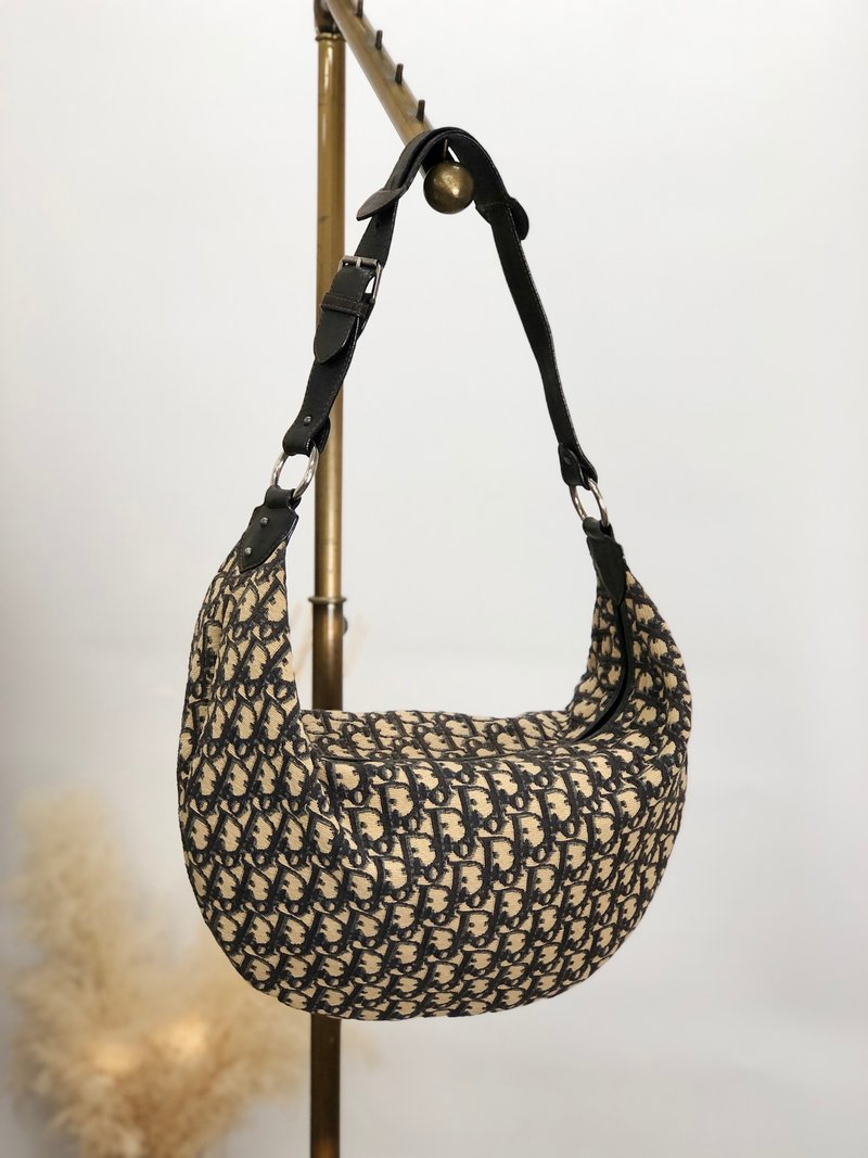 【日本直运，名牌二手包装】Christian Dior Trotter 单肩包 海军蓝提花 Hobo Bag 复古 emrsvh - 侧背包/斜挎包 - 棉．麻 蓝色