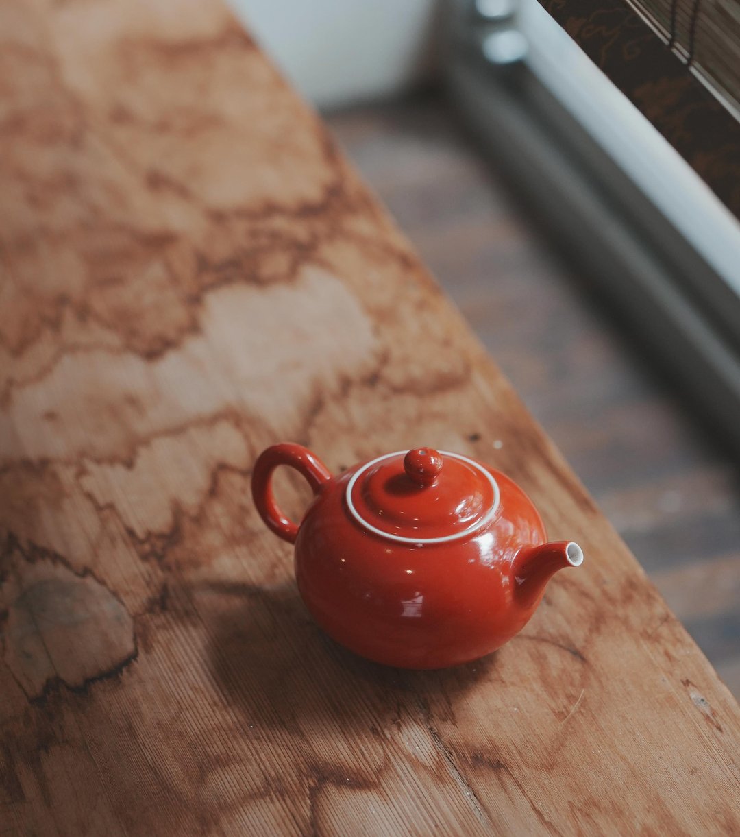 【 伍中珍藏 】釉里红瓷壶 - 茶具/茶杯 - 瓷 