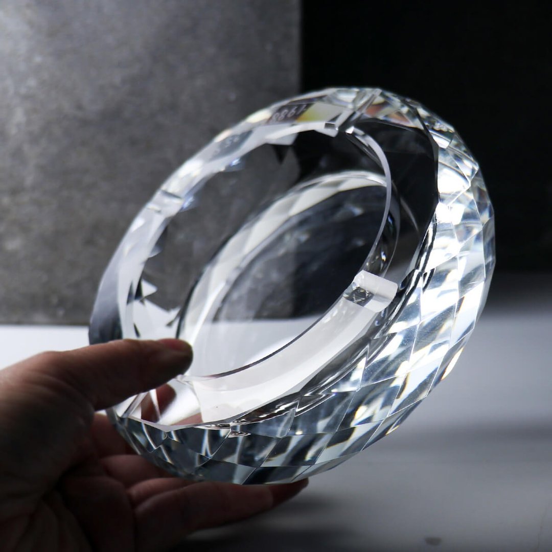 15cm【高阶秘书推荐】菱格纹水晶玻璃菸灰缸刻字 长官老板送礼 - 摆饰 - 玻璃 透明