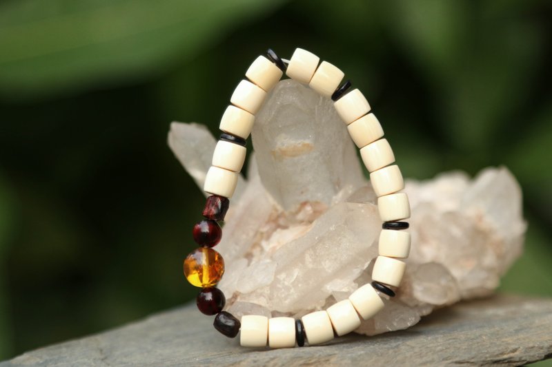【手环系列】9.7mm 灵珀主石 订制猛犸牙珠 手环 (限量一条) - 手链/手环 - 宝石 多色
