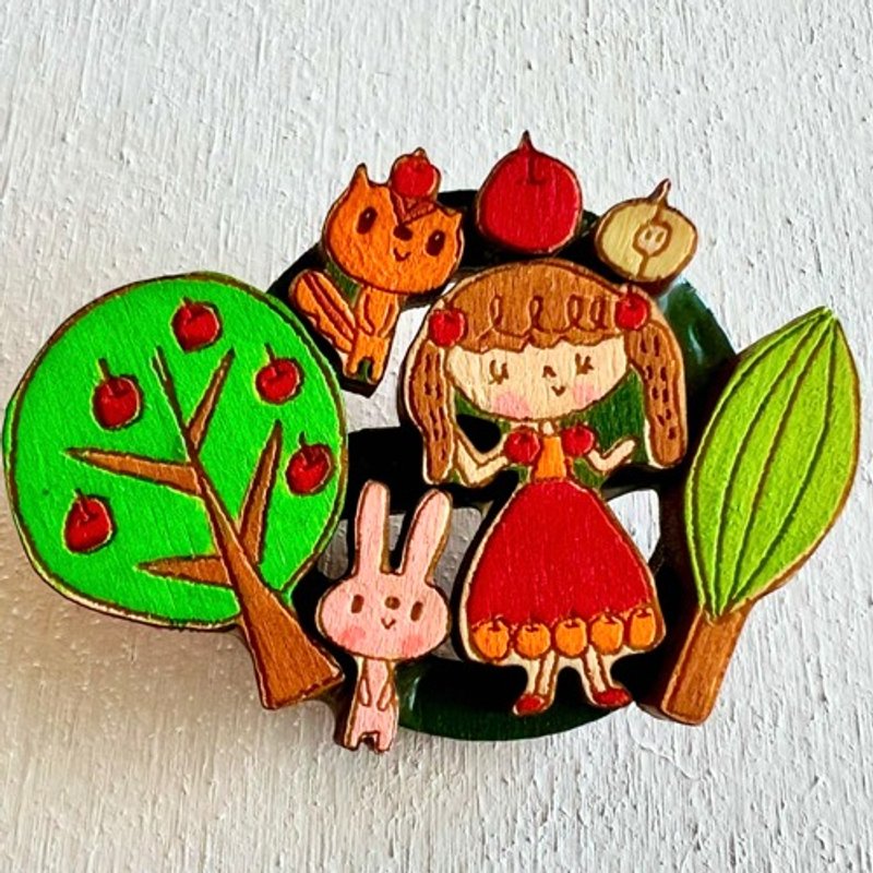 apple princess 小苹果胸针 - 胸针 - 木头 绿色
