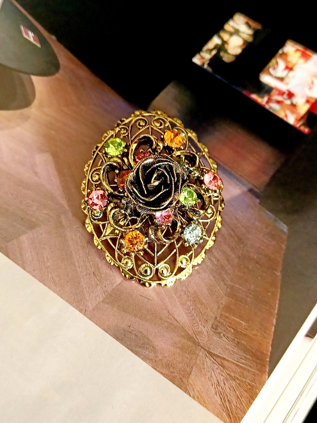 vintage jewelry 古典莱茵玫瑰  别针 胸针 - 胸针 - 其他金属 