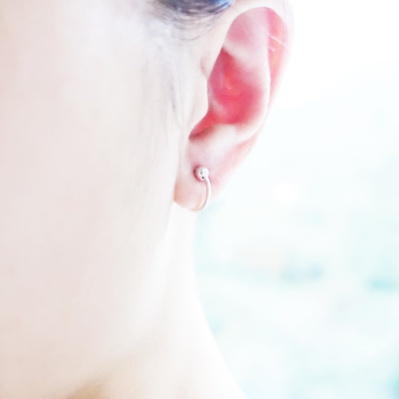 SMILE微笑 - 一对纯银珠耳夹耳骨夹 - 耳环/耳夹 - 其他材质 银色