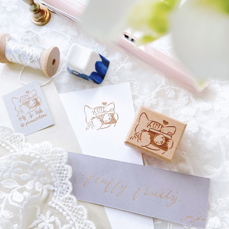 猫 摄影师 摄影 相机 印章 香港设计 手帐 原创 复古 动物 毛孩 - 印章/印台 - 木头 卡其色