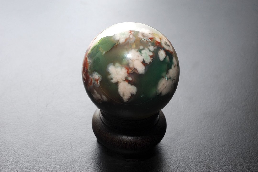 绿樱花玛瑙球  矿石/水晶/灵修/开运/招财/破煞/防小人 - 摆饰 - 半宝石 
