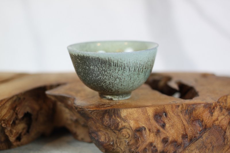 【送礼好物】天然落灰 柴烧茶杯 名家叶敏祥手作 60ml - 茶具/茶杯 - 瓷 