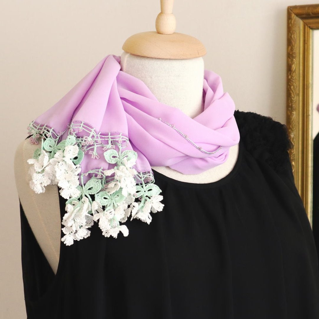 附蕾丝花朵 雪纺披肩【风之花】薰衣草紫 - 丝巾 - 其他人造纤维 紫色