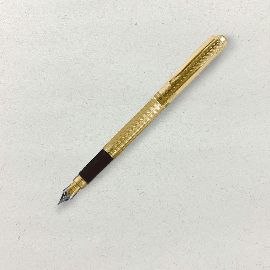 【PLATINUM】白金牌 双色笔尖金夹雕花钢笔 PKG-1600(原厂正货) - 钢笔 - 其他金属 金色
