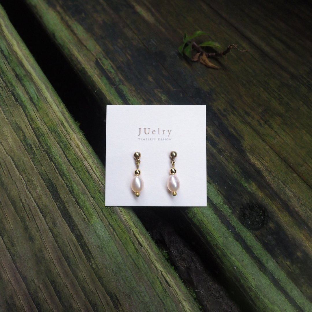 少年 耳环 (垂坠) - Teenage earrings (dangle) - 耳环/耳夹 - 珍珠 粉红色