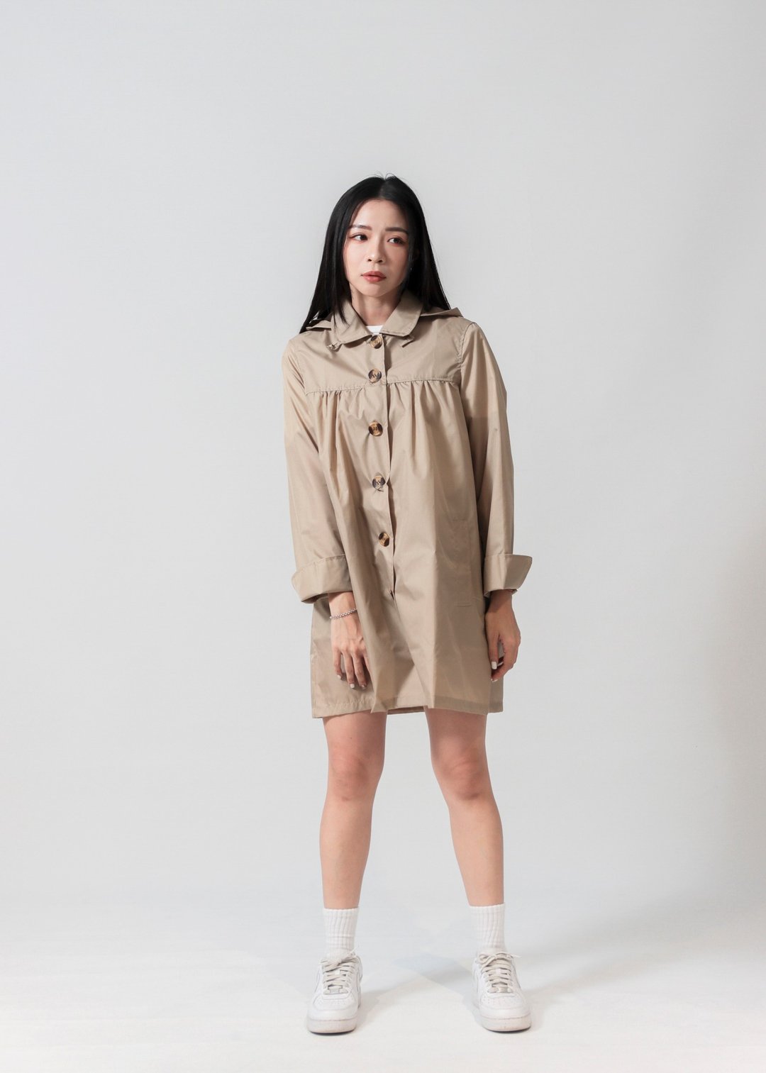 sunrainlike 温文尔雅防泼水风衣 雨风衣 挡风 透气  Trench Coat - 女装休闲/机能外套 - 防水材质 卡其色