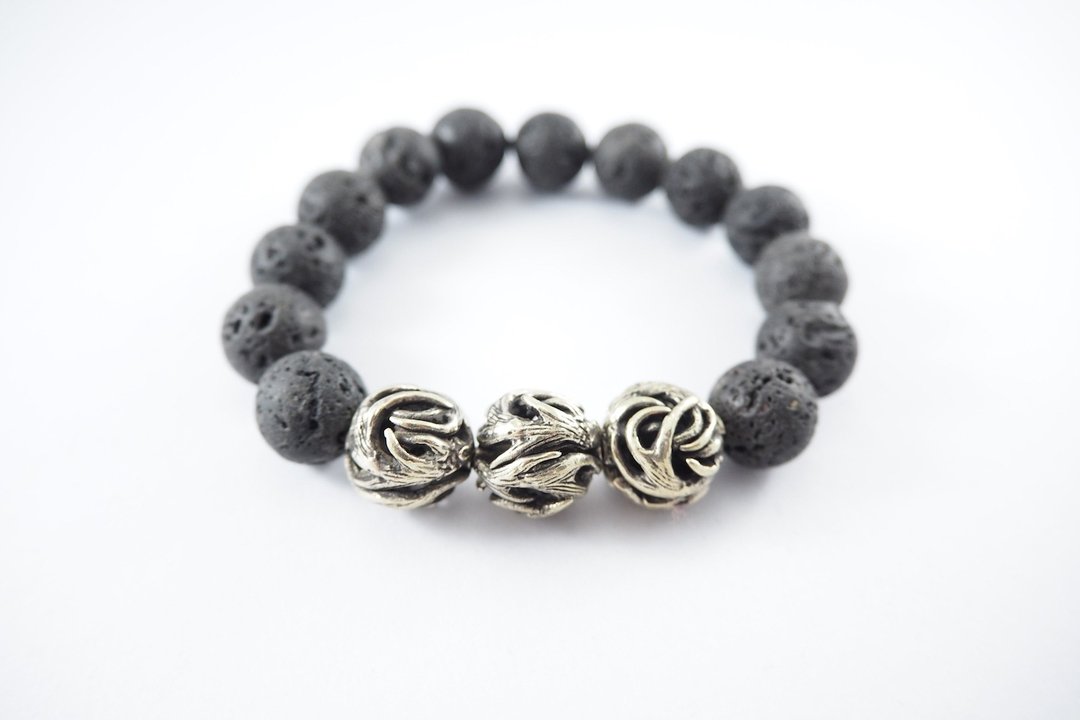 3 Horn bead 12mm.Lava stone bracelet in white bronze ,men jewelry  - 手链/手环 - 其他金属 银色