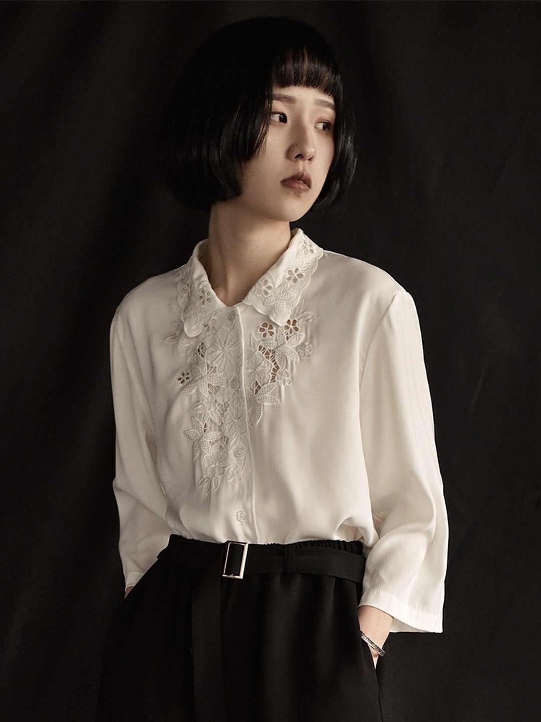 白色 娃娃領寬袖襯衫 立領複古重工繡花刺繡法式宮廷風襯衣 - 女装衬衫 - 聚酯纤维 白色