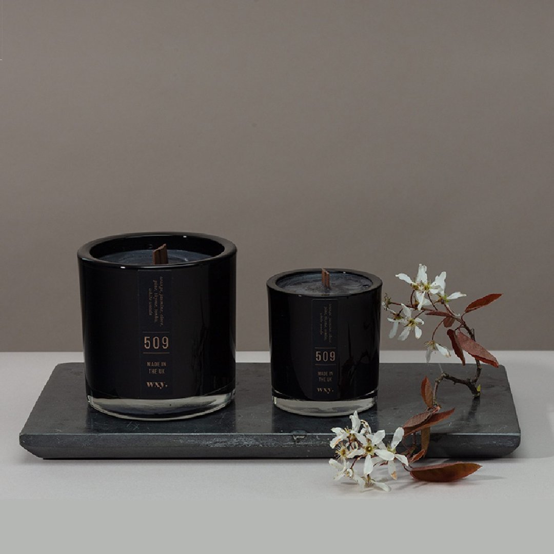 【英国 wxy】Umbra 蜡烛(L)-519 柠檬,白麝香& 皮革 /350g - 蜡烛/烛台 - 玻璃 黑色